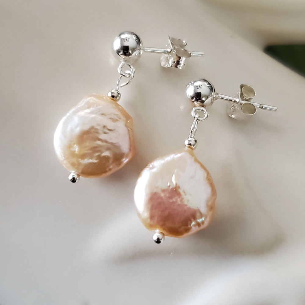Fresh Water Pearl Earrings
